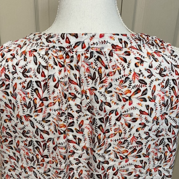 Jane and Delancey Sleeveless Print Top with Leaf Pattern Size Large - Picture 6 of 10
